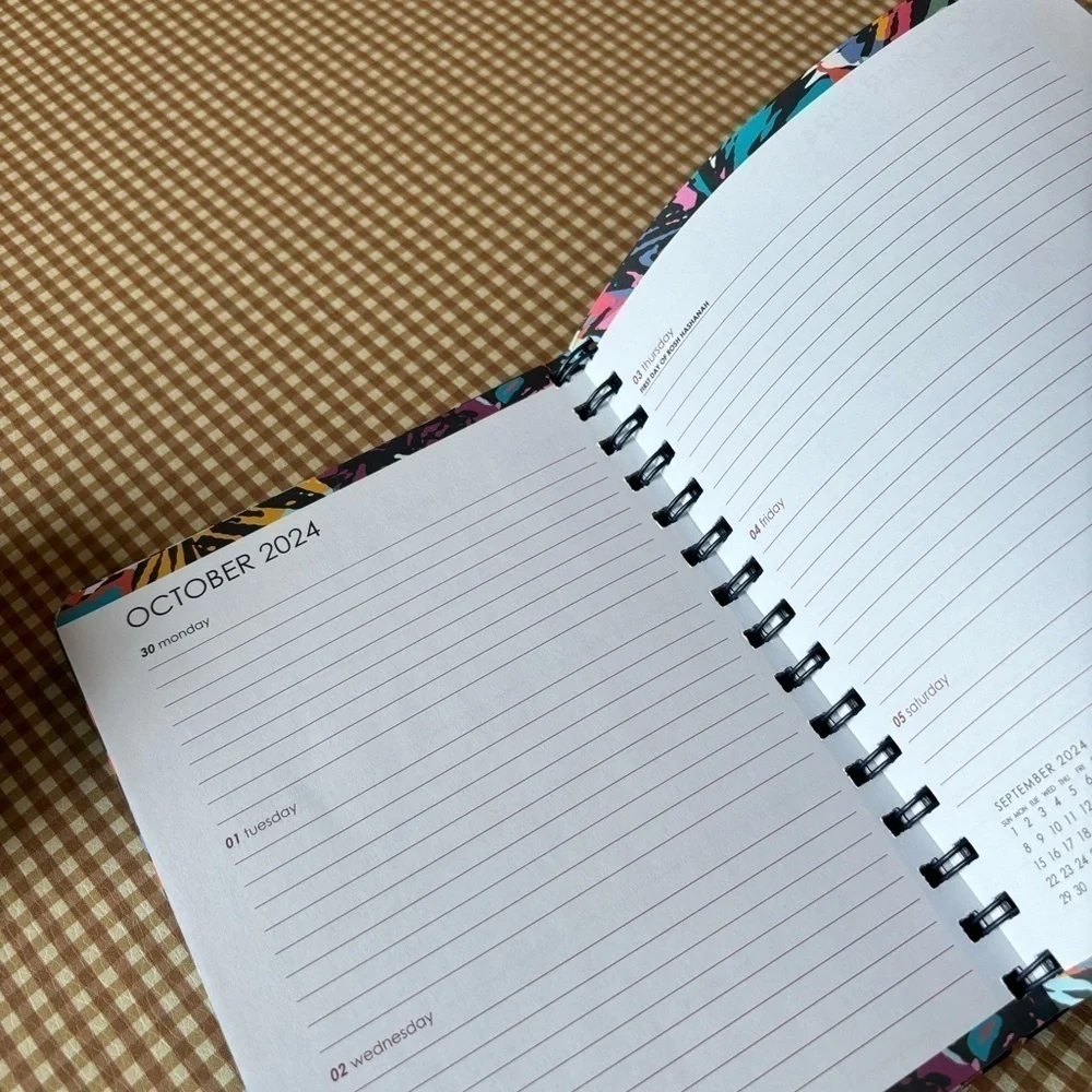 Vera Bradley‎ Floral notebook agenda 17 month planner 2023-2024. NEW